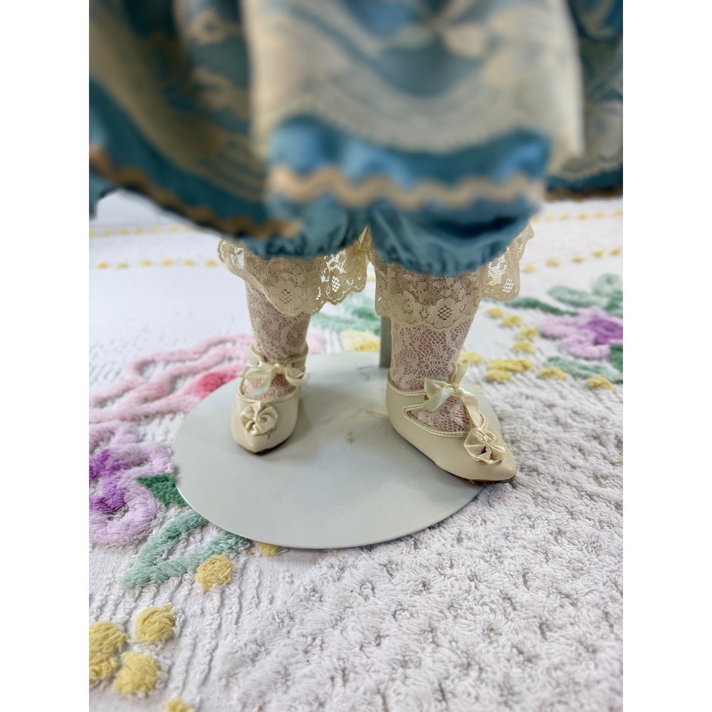 Dianna Effner Porcelain Doll McDonalds n Me Treasured Heirloom Blue Lace Dress - Picture 8 of 13